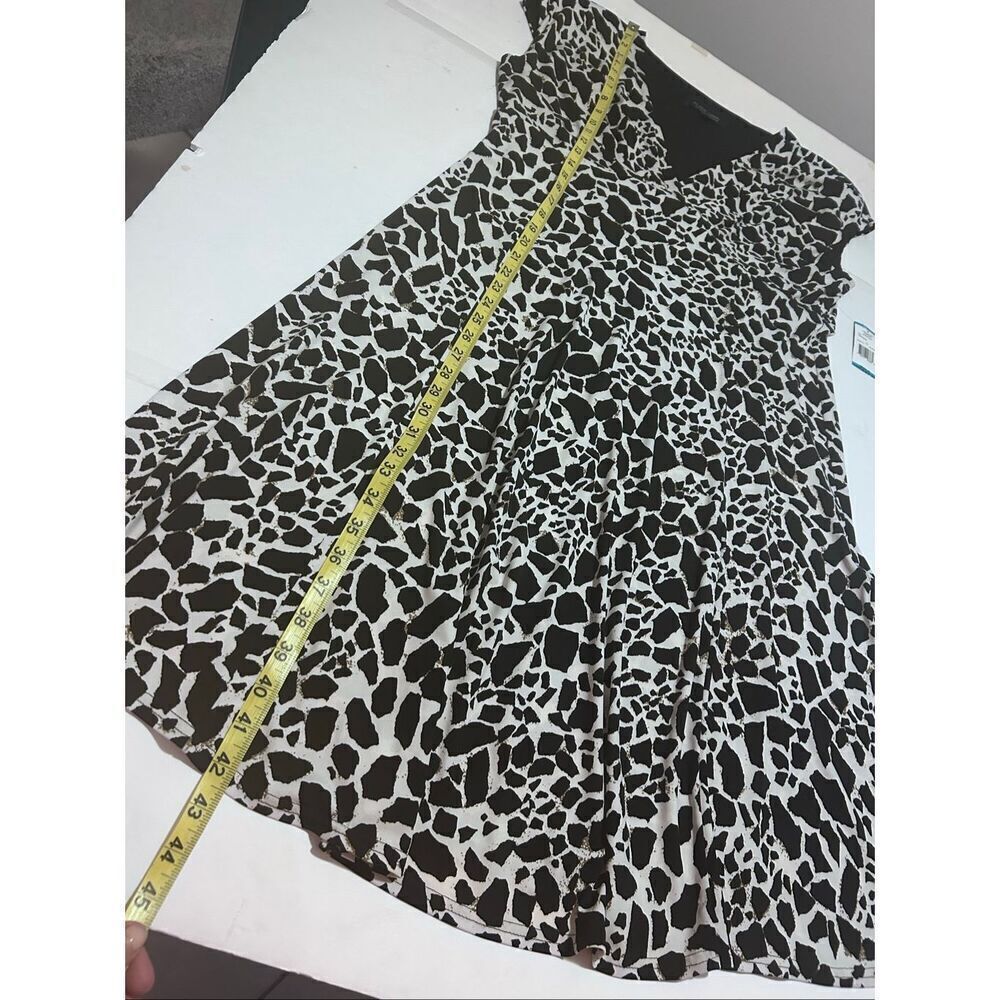 Evan Picone Black Label Size16 Animal Print V-Neck Flowy Dress Cap Sleeve NEW - Picture 9 of 11
